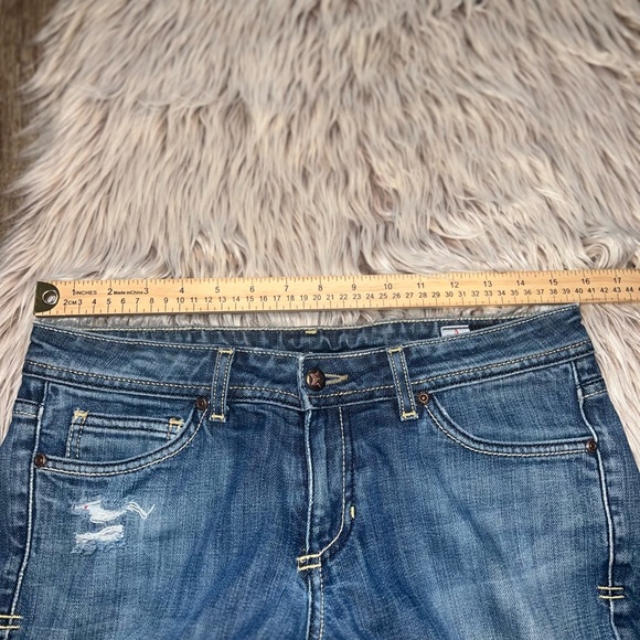 People’s liberation women’s distressed blue jeans capris - Picture 7 of 12